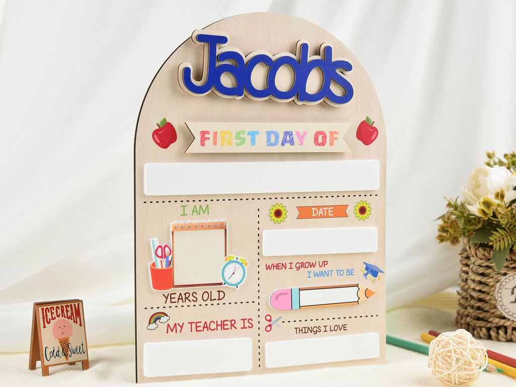 Personalized Back To School Sign,Custom First Day Of School Sign,1st Day of School Board,Kindergarten Wooden School Sign,Back To School Gift