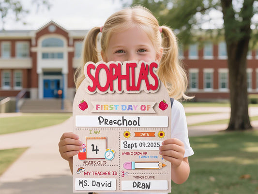 Custom First&Last Day of School Sign,Back to School Photo Prop for kids,Custom wood name sign,Personalized gift name sign,Kindergarten Sign