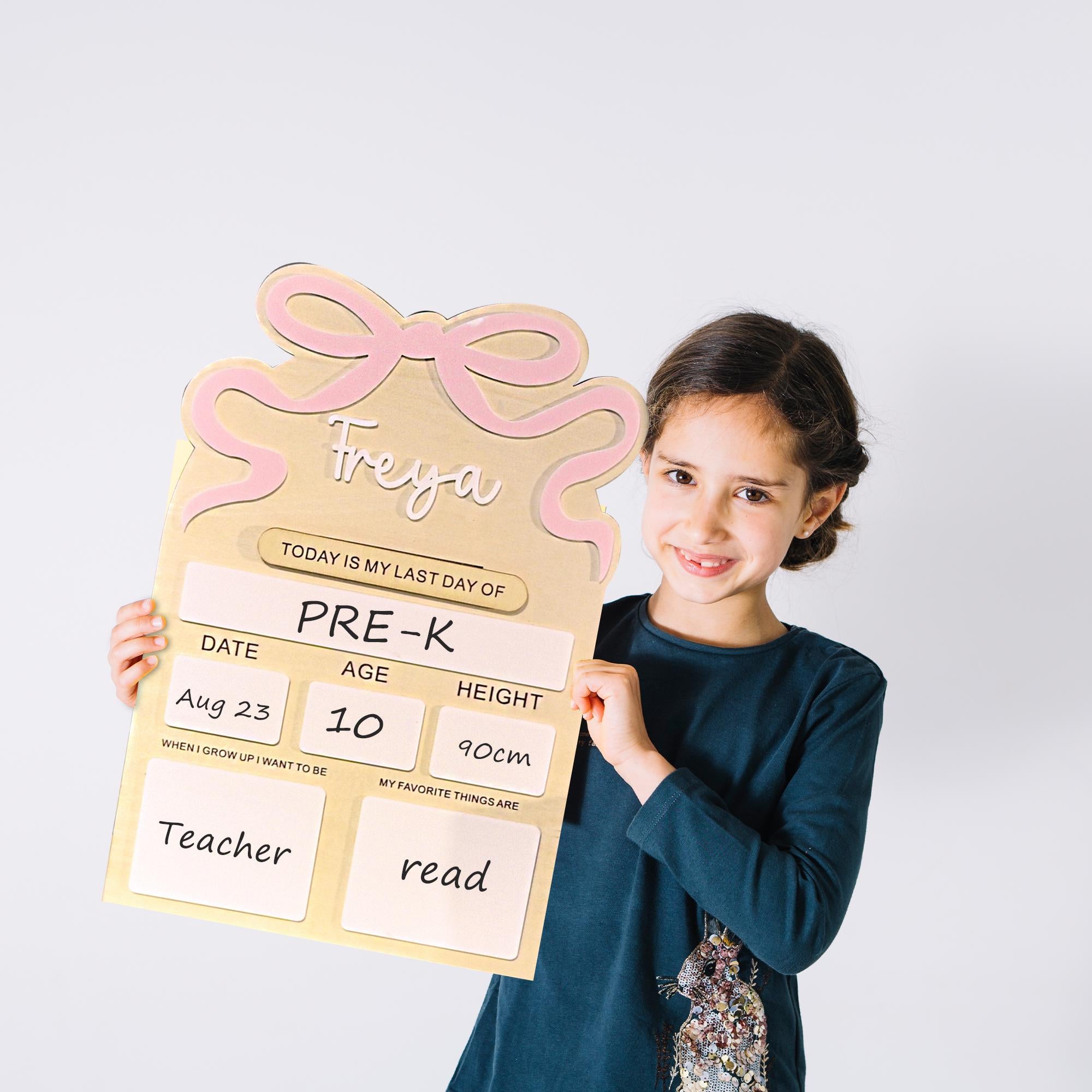 Wooden First Day/Last Day Sign for Kids, Interchangeable Personalized Back to School Sign, 1st Day of Preschool, Pink Bow School Sign