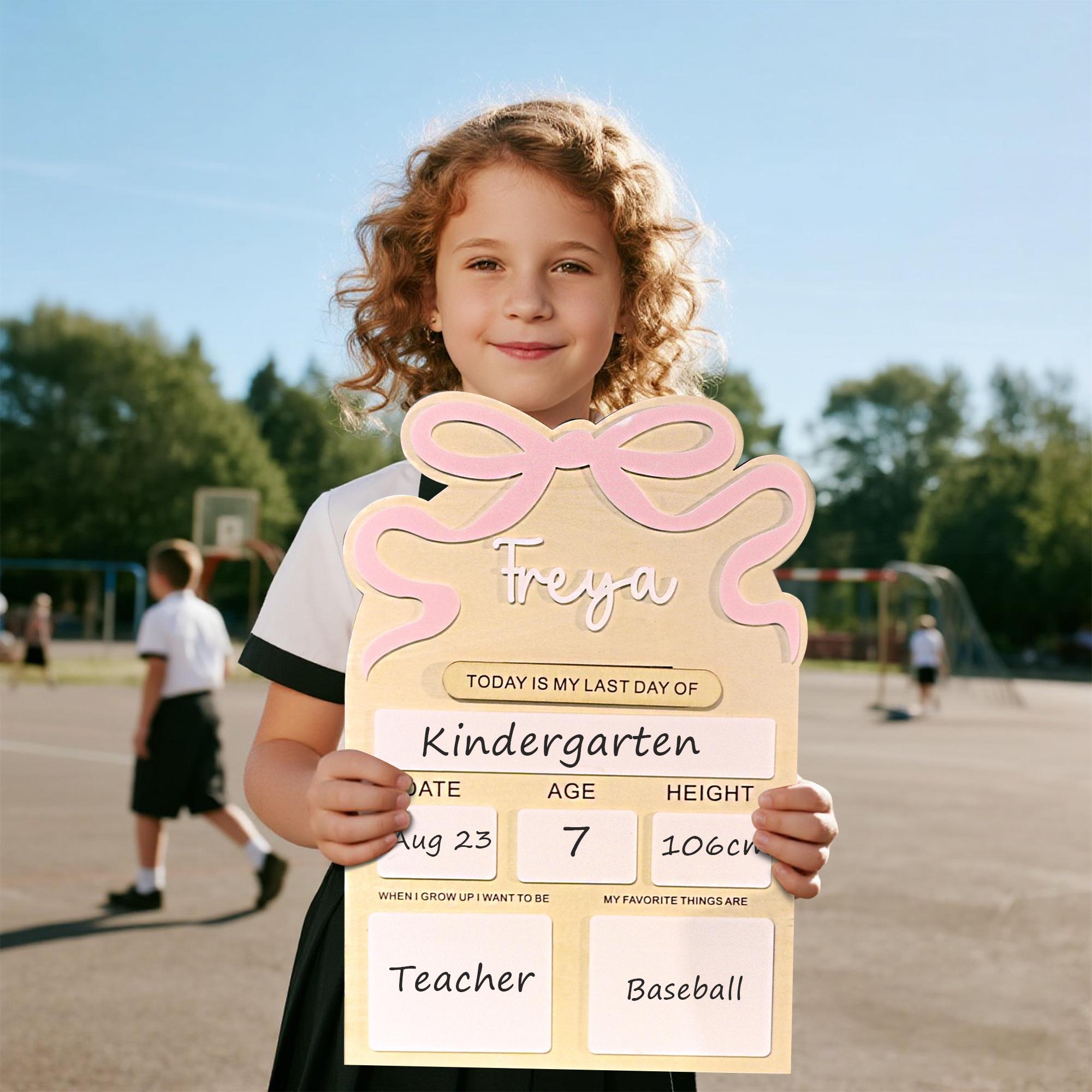 Wooden First Day/Last Day Sign for Kids, Interchangeable Personalized Back to School Sign, 1st Day of Preschool, Pink Bow School Sign