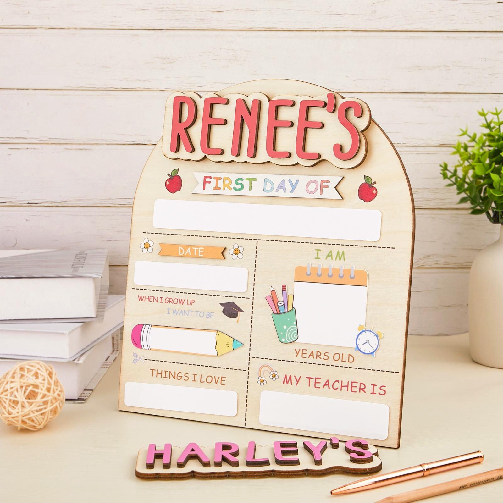 Custom First And Last Day Of School Sign, Reusable Back to School Sign For Photos, Reusable Dry Erase Board Personalized School Sign for Kid