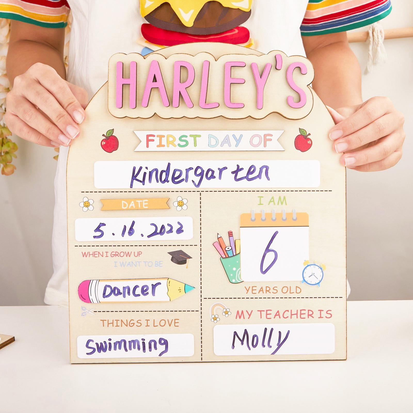 Personalized First Day School Sign, Custom First And Last Day Of School Sign, Reusable Back to School Sign For Photos, Photo Prop